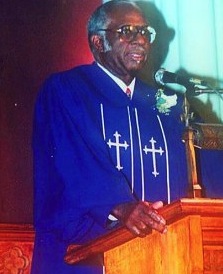 Pastor Joe Samuels crop
